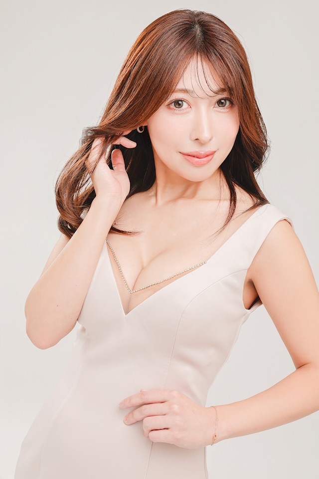 夏目 梨仔プロフィール写真3